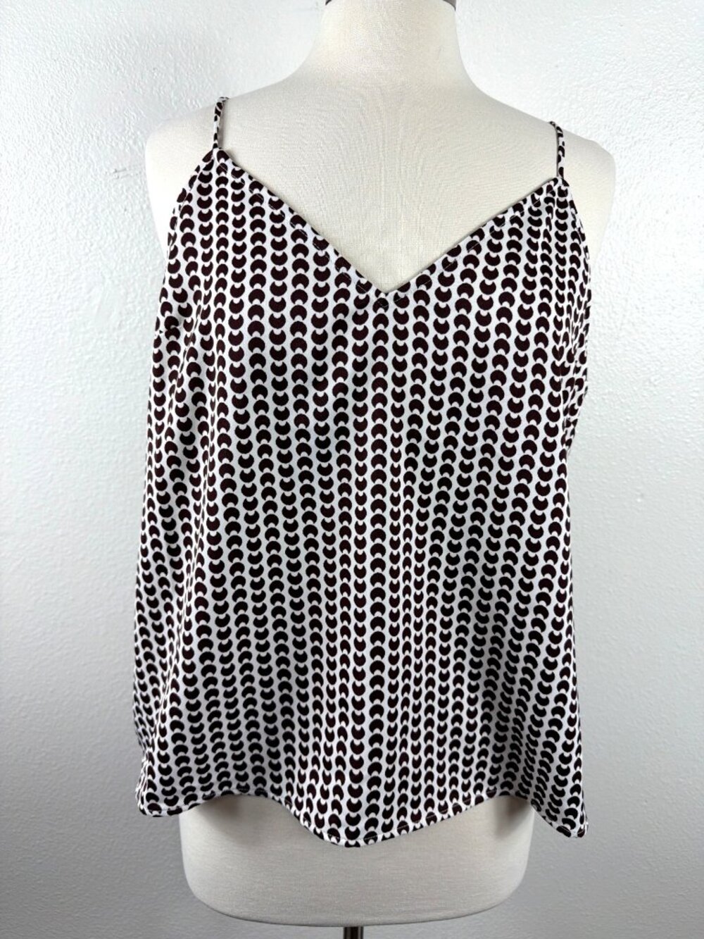 A New Day Size L Brown White Geometric Print Cami Tank Top - Picture 2 of 12
